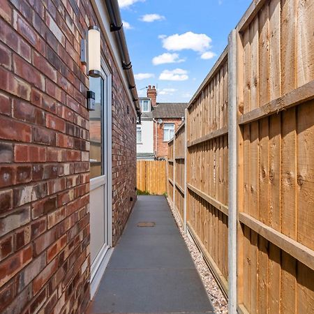 City Centre House, Parking With Ev, Free Wifi, Netflix Coventry Exterior foto